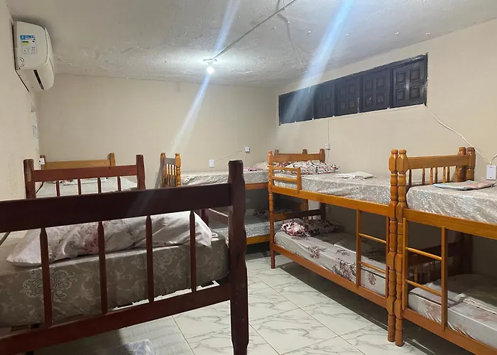 Dani Hostel E Pousada